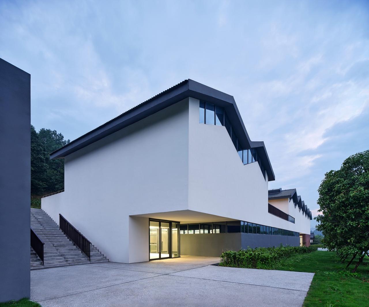 BIM建筑|雪峰文学馆 / 同济院 麟和建筑工作室 BIM建筑|雪峰文学馆 / 同济院 麟和建筑工作室