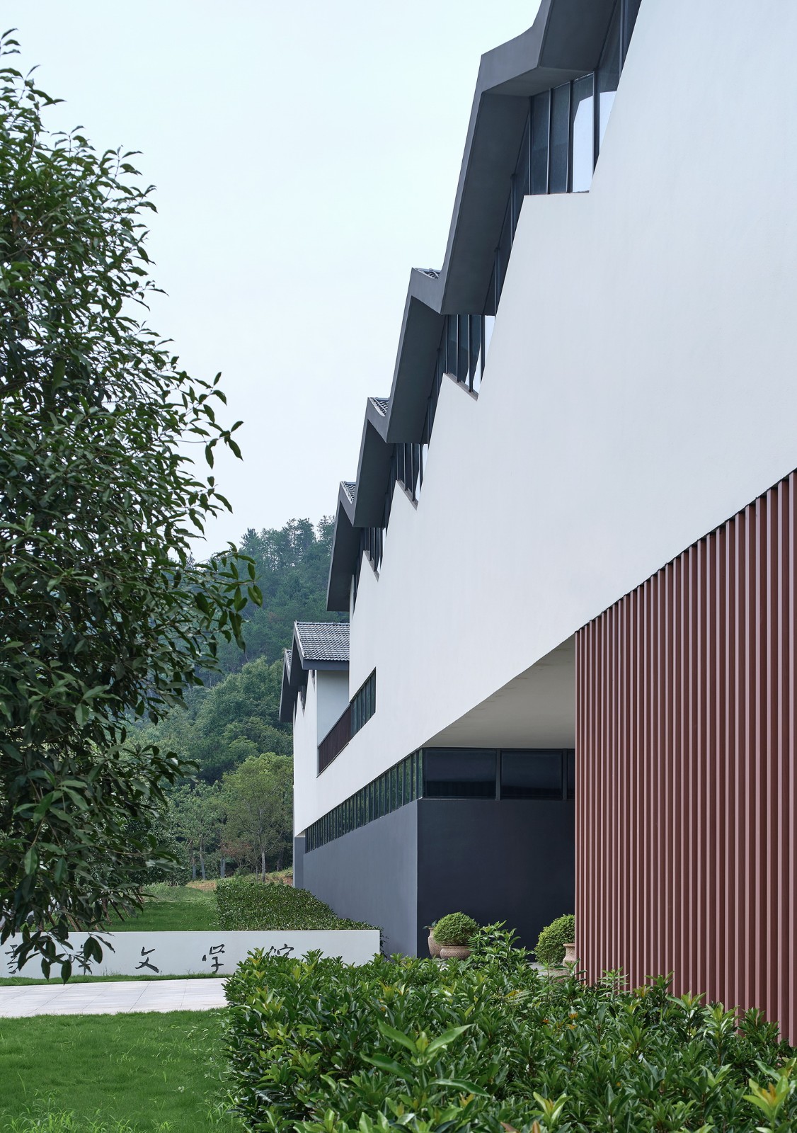 BIM建筑|雪峰文学馆 / 同济院 麟和建筑工作室 BIM建筑|雪峰文学馆 / 同济院 麟和建筑工作室