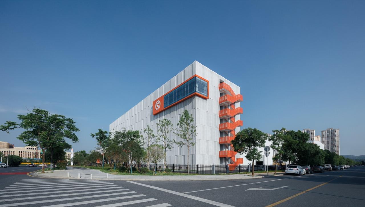 BIM建筑|流线重构,申亿智慧工厂 / 长沙市规划设计院有限责任公司 BIM建筑|流线重构,申亿智慧工厂 / 长沙市规划设计院有限责任公司