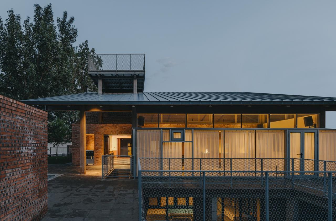 BIM建筑|疯癫是理性的礼物:板泉之野民宿与营地 / 大料建筑 BIM建筑|疯癫是理性的礼物:板泉之野民宿与营地 / 大料建筑