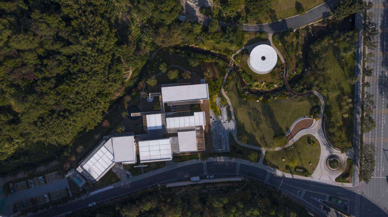 BIM建筑|多层面的“轻”:黄麻乡村振兴工作站与乡村会客厅 / 三文建筑 BIM建筑|多层面的“轻”:黄麻乡村振兴工作站与乡村会客厅 / 三文建筑