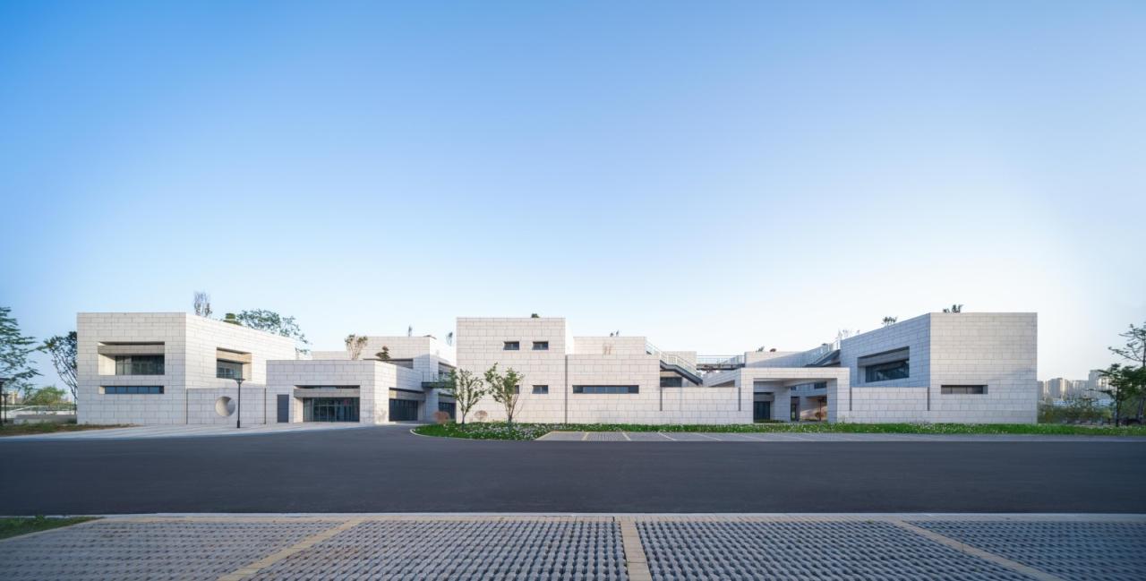 BIM建筑|武汉海绵公园研学+游客中心 / UAO瑞拓设计 BIM建筑|武汉海绵公园研学+游客中心 / UAO瑞拓设计