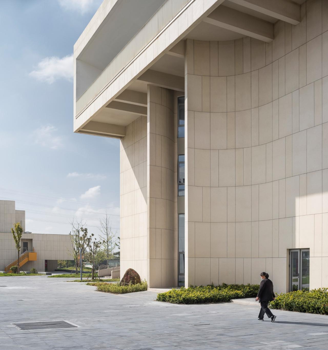 BIM建筑|江苏省靖江高级中学新校区 / 荣朝晖工作室 BIM建筑|江苏省靖江高级中学新校区 / 荣朝晖工作室