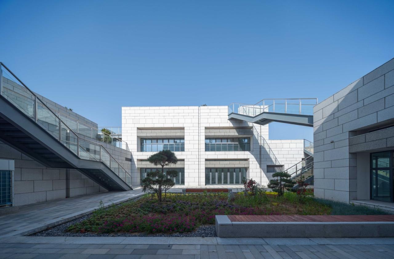 BIM建筑|武汉海绵公园研学+游客中心 / UAO瑞拓设计 BIM建筑|武汉海绵公园研学+游客中心 / UAO瑞拓设计