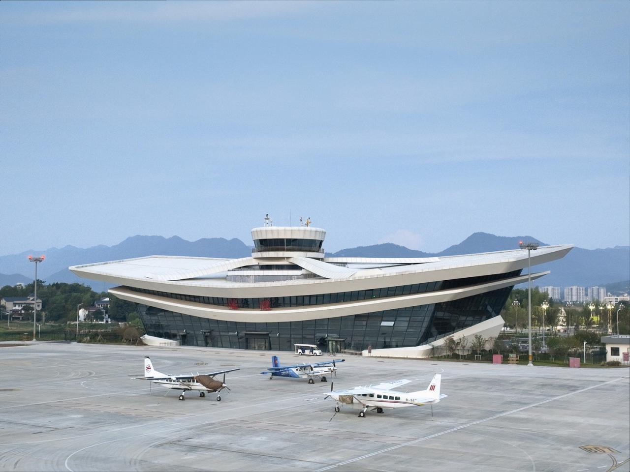 BIM建筑|杭州亚运配套设施:千岛湖通用机场航站楼 / 境澜建筑 BIM建筑|杭州亚运配套设施:千岛湖通用机场航站楼 / 境澜建筑