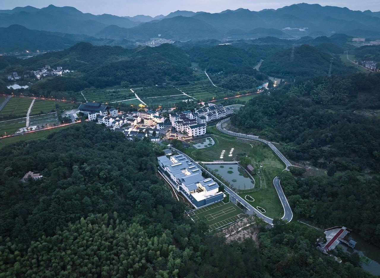 BIM建筑|雪峰文学馆 / 同济院 麟和建筑工作室 BIM建筑|雪峰文学馆 / 同济院 麟和建筑工作室