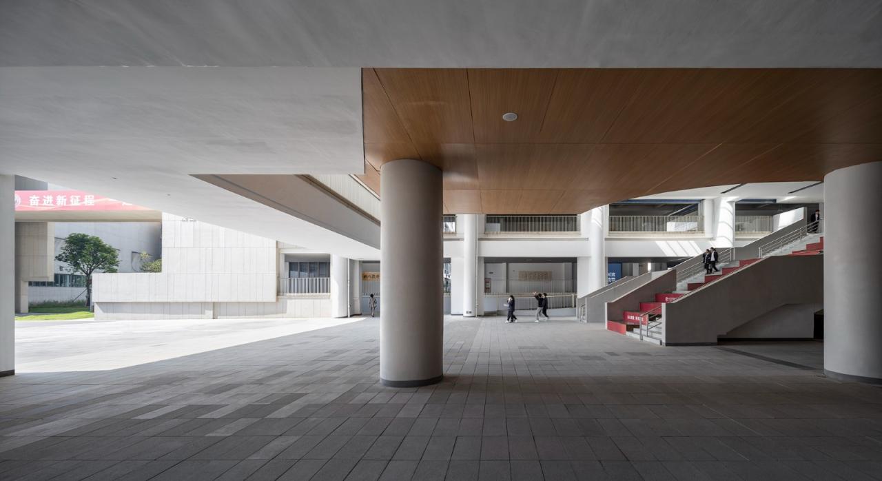 BIM建筑|江苏省靖江高级中学新校区 / 荣朝晖工作室 BIM建筑|江苏省靖江高级中学新校区 / 荣朝晖工作室