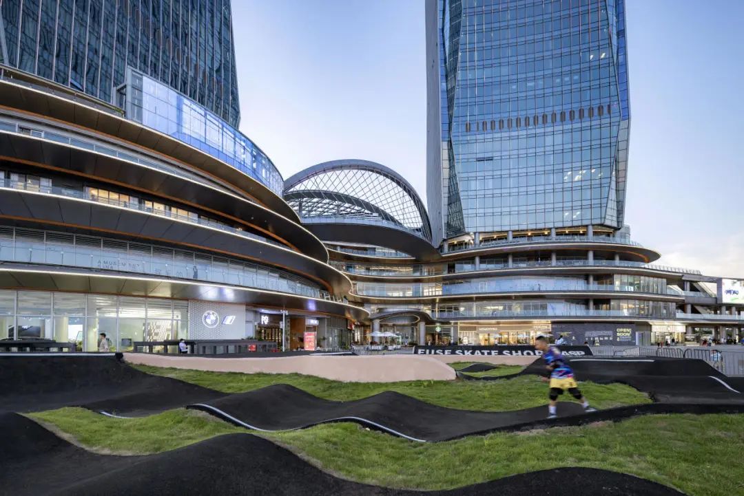BIM建筑|华彩海口湾, 多维艺术元素塑造全新商业地标 / 凯谛思Arcadis BIM建筑|华彩海口湾, 多维艺术元素塑造全新商业地标 / 凯谛思Arcadis