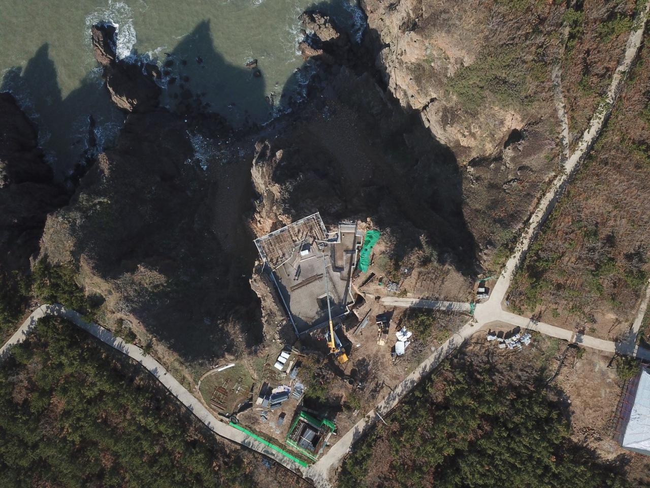 BIM建筑|崖顶咖啡厅及塔居 / 迹•建筑事务所(TAO) BIM建筑|崖顶咖啡厅及塔居 / 迹•建筑事务所(TAO)