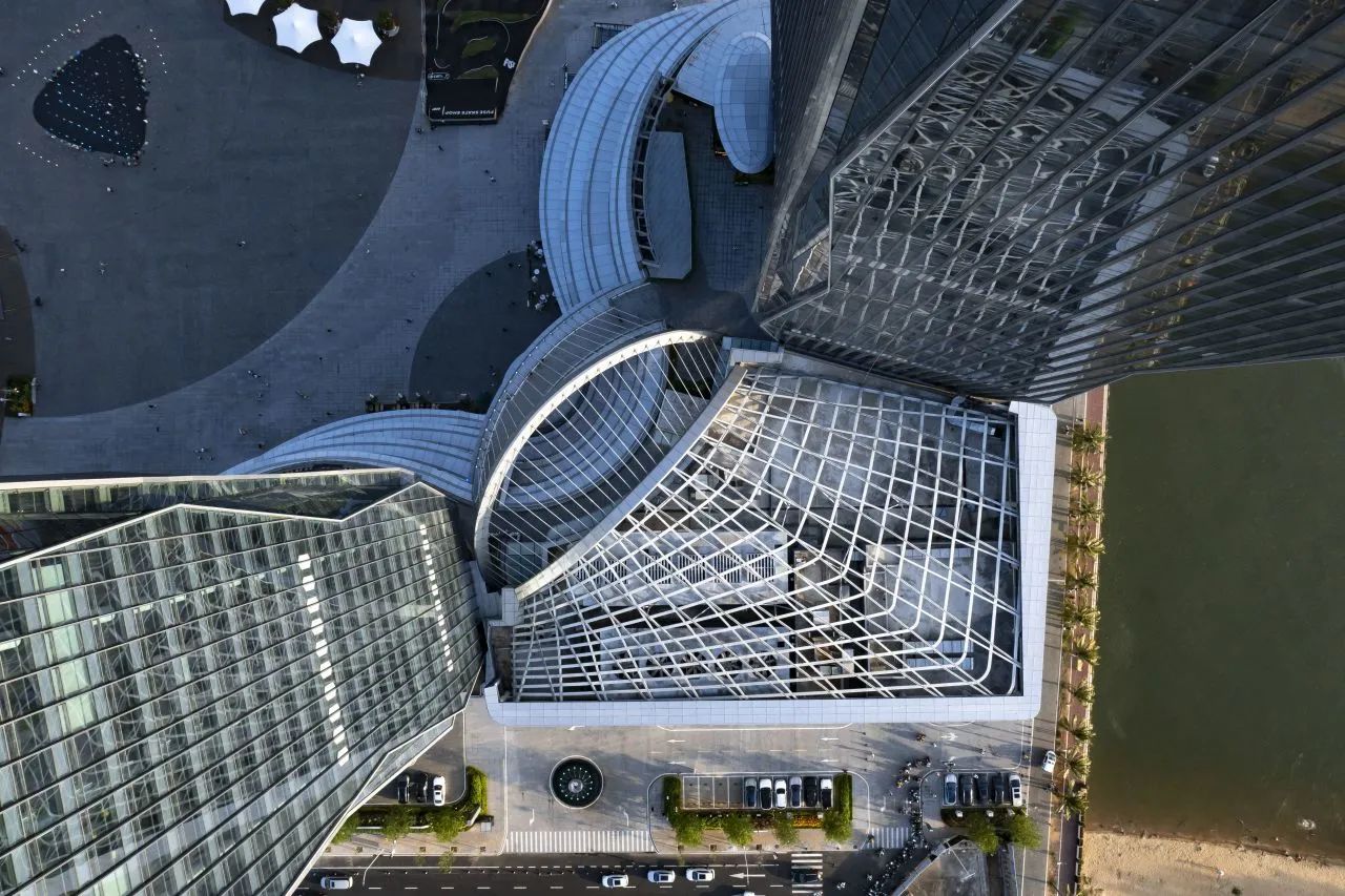 BIM建筑|华彩海口湾, 多维艺术元素塑造全新商业地标 / 凯谛思Arcadis BIM建筑|华彩海口湾, 多维艺术元素塑造全新商业地标 / 凯谛思Arcadis