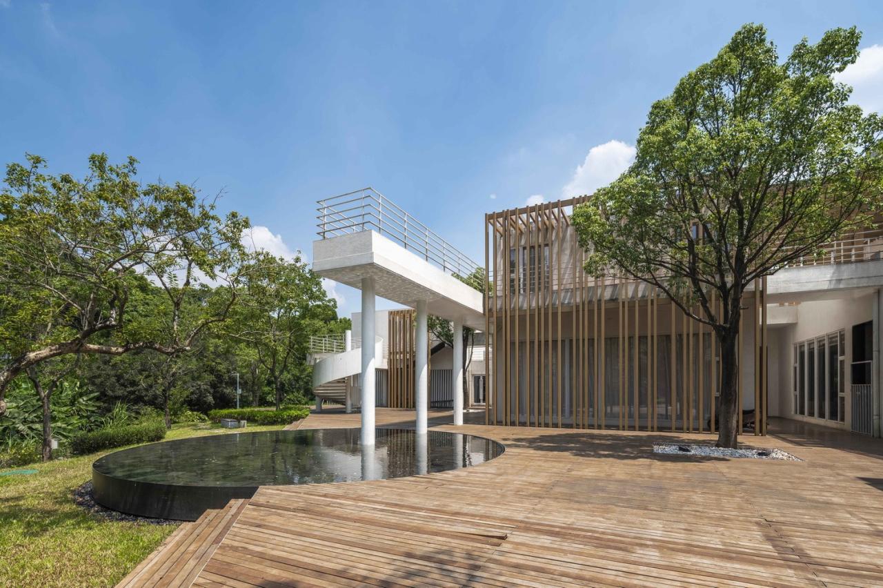 BIM建筑|多层面的“轻”:黄麻乡村振兴工作站与乡村会客厅 / 三文建筑 BIM建筑|多层面的“轻”:黄麻乡村振兴工作站与乡村会客厅 / 三文建筑