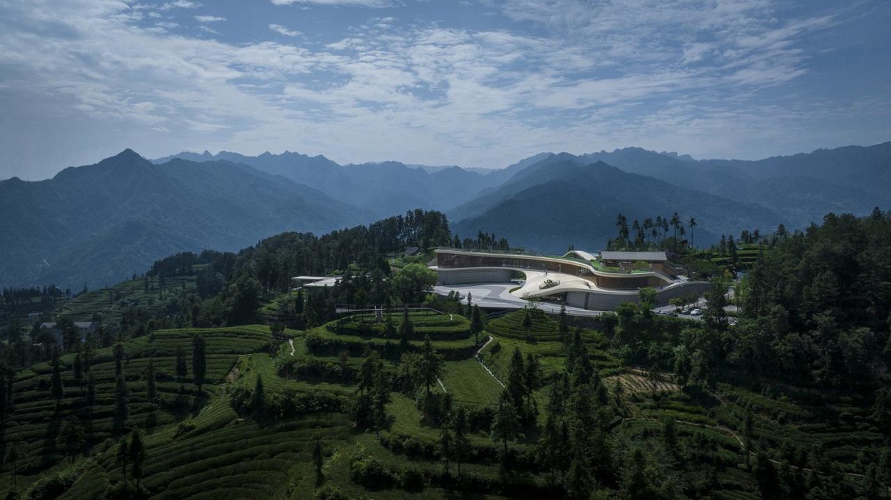BIM建筑|三峡茶旅小镇展示中心 / 建筑营设计工作室 BIM建筑|三峡茶旅小镇展示中心 / 建筑营设计工作室