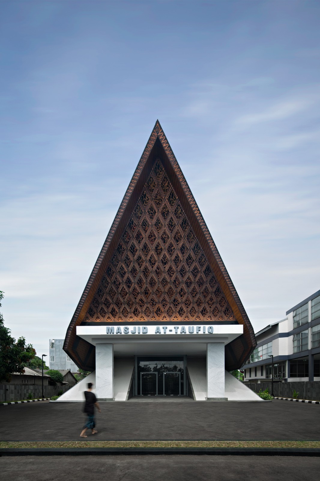 BIM建筑|镂空,让光照进清真寺 At-Taufik / JOSO BIM建筑|镂空,让光照进清真寺 At-Taufik / JOSO