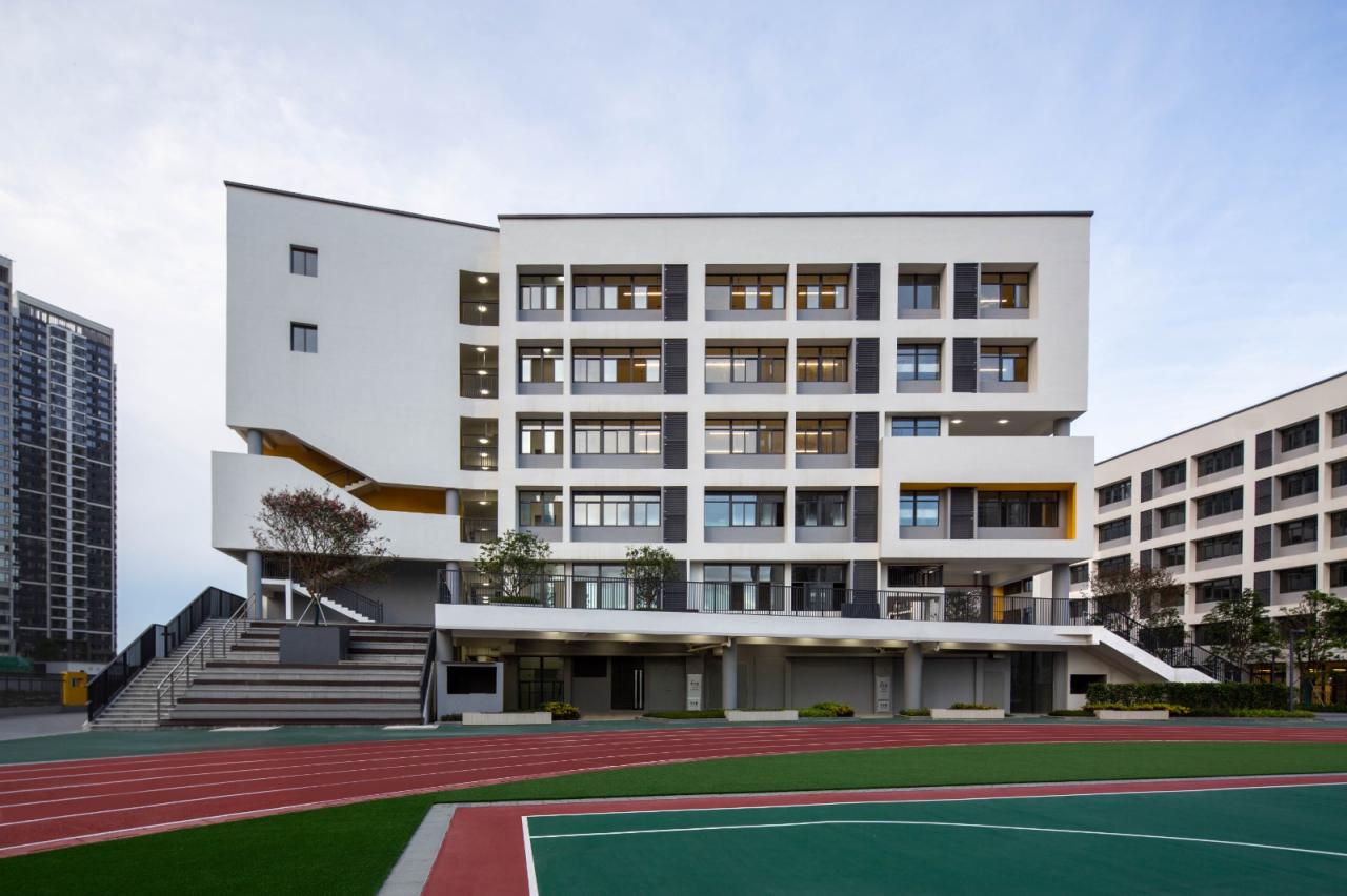 BIM建筑|汕头市龙湖区中阳学校与汕特中心幼儿园 / 柏涛建筑 BIM建筑|汕头市龙湖区中阳学校与汕特中心幼儿园 / 柏涛建筑