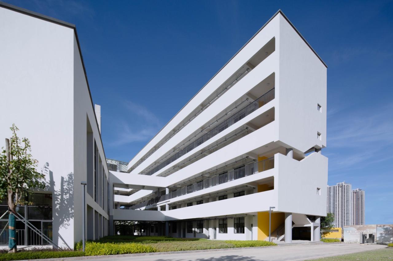BIM建筑|汕头市龙湖区中阳学校与汕特中心幼儿园 / 柏涛建筑 BIM建筑|汕头市龙湖区中阳学校与汕特中心幼儿园 / 柏涛建筑