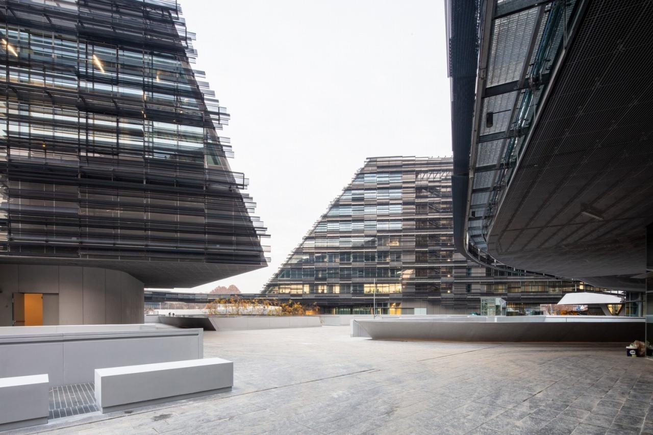 BIM建筑|埃尼集团米兰总部 / Morphosis Architects BIM建筑|埃尼集团米兰总部 / Morphosis Architects