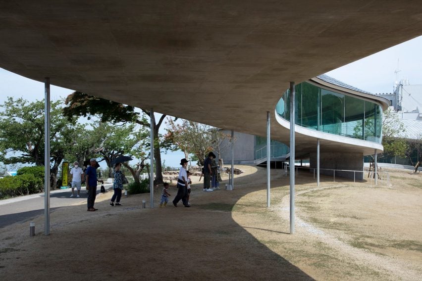 BIM建筑|SUO在日本国家公园设计蜿蜒人行道 BIM建筑|SUO在日本国家公园设计蜿蜒人行道