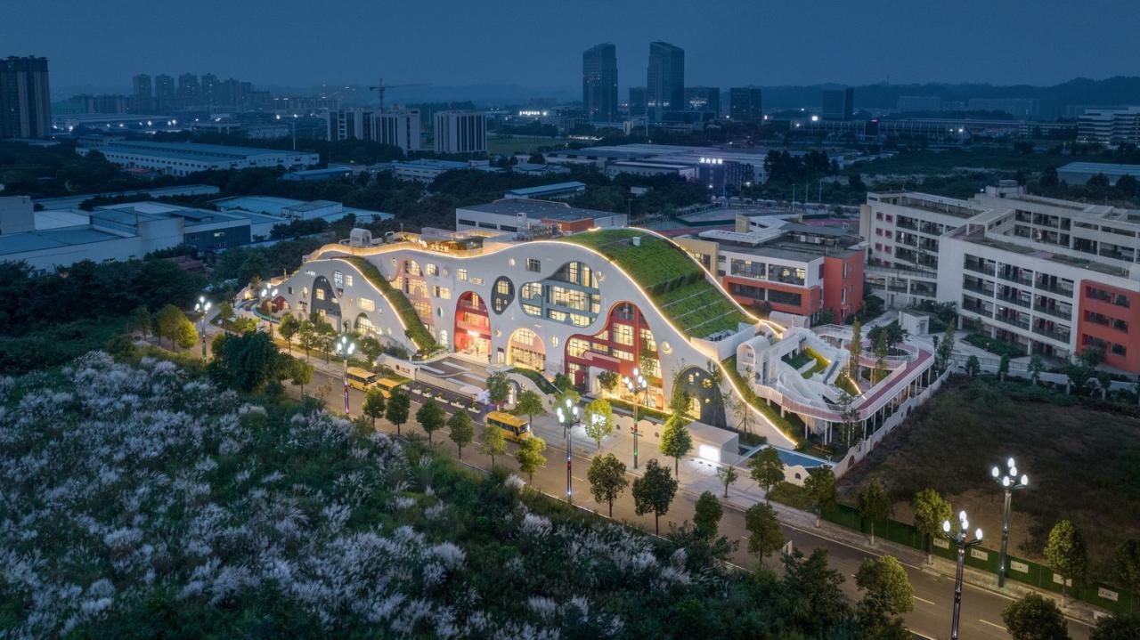 BIM建筑|中国最美幼儿园:大乐之野幼儿园,他们让幼儿园成为了最向往的地方/ 迪卡建筑设计中心 BIM建筑|中国最美幼儿园:大乐之野幼儿园,他们让幼儿园成为了最向往的地方/ 迪卡建筑设计中心
