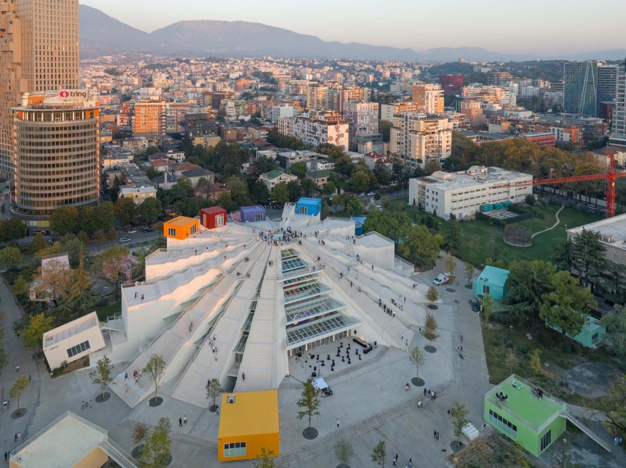 BIM建筑|地拉那金字塔 / MVRDV BIM建筑|地拉那金字塔 / MVRDV