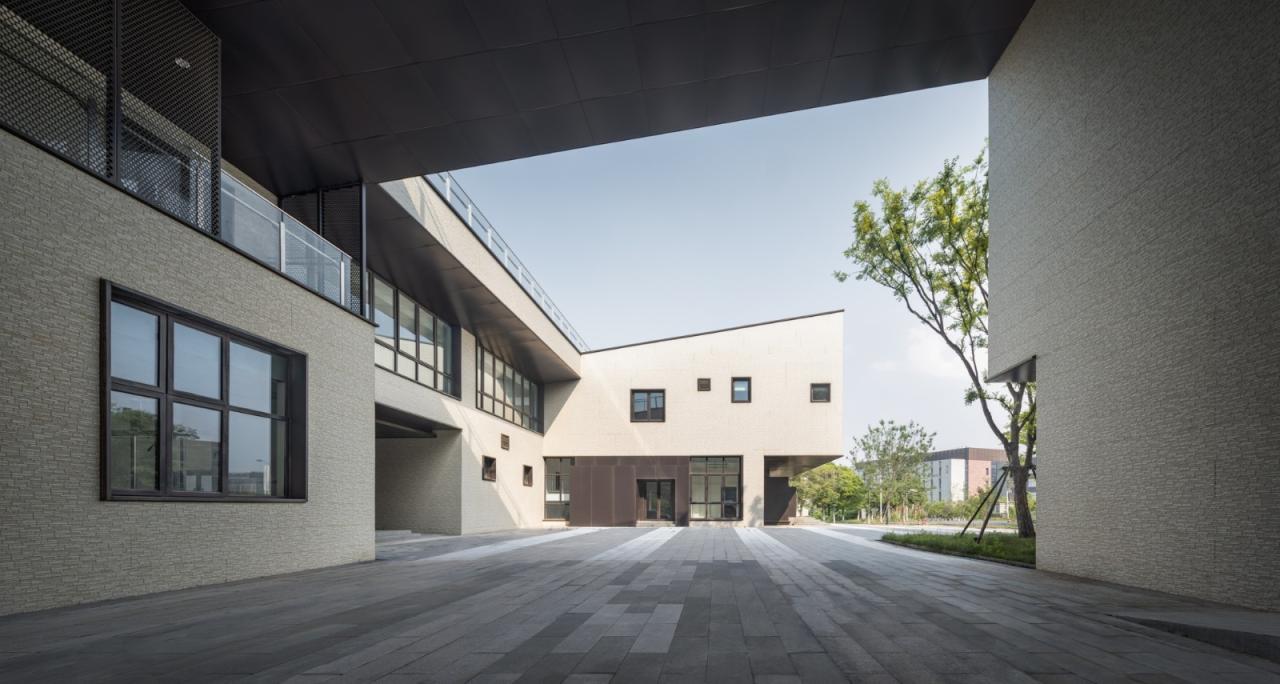BIM建筑|南京大学仙林校区众创空间二期 / 南大建筑钟华颖工作室 BIM建筑|南京大学仙林校区众创空间二期 / 南大建筑钟华颖工作室