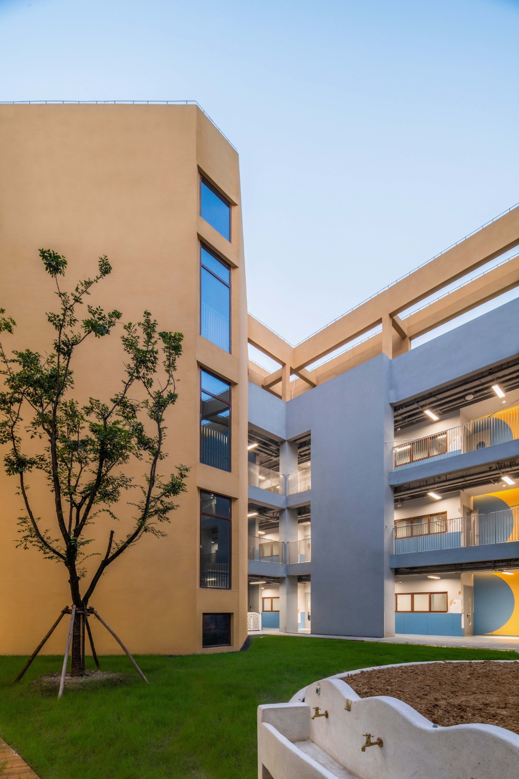 BIM建筑|嘉定区博翔幼儿园:去想象,而不是定义 / 予舍予筑 BIM建筑|嘉定区博翔幼儿园:去想象,而不是定义 / 予舍予筑