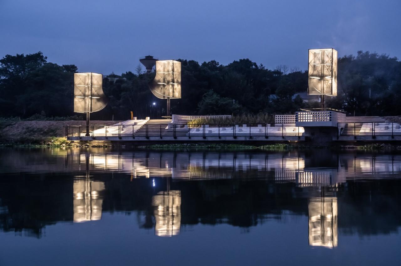 BIM建筑|‘起风了’装置,瀫石光河道护岸改造 / 华中科技大学建规学院 + 青·微舍工作室 BIM建筑|‘起风了’装置,瀫石光河道护岸改造 / 华中科技大学建规学院 + 青·微舍工作室