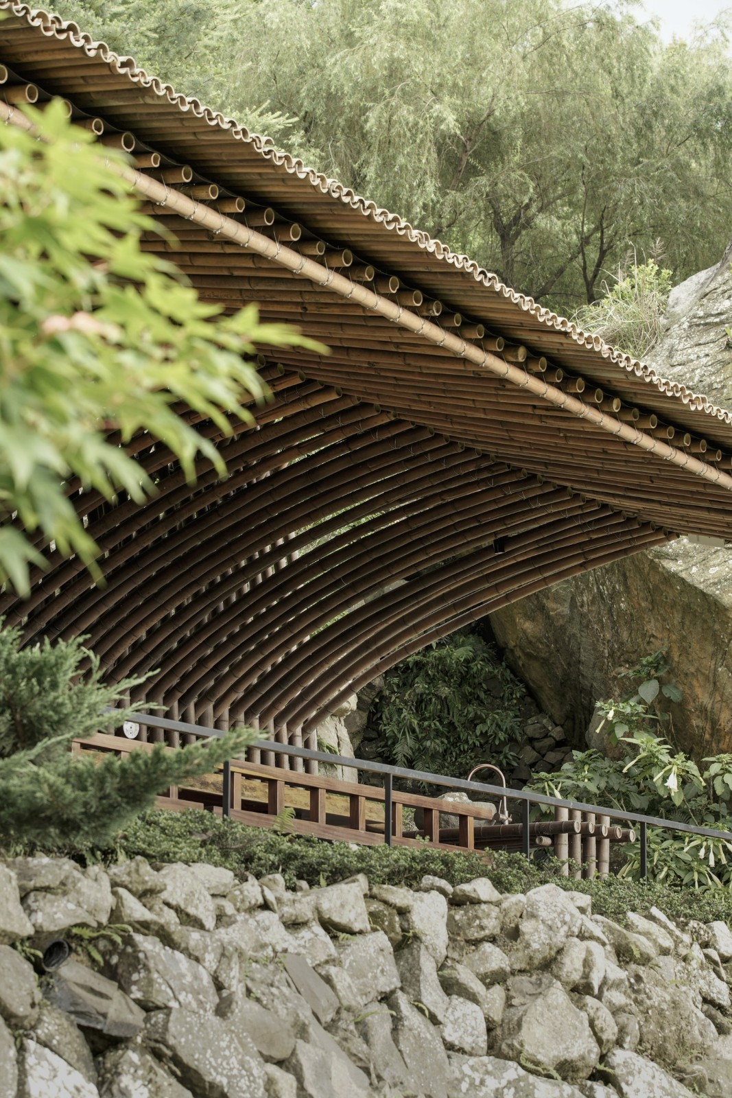 BIM建筑|清水茶坊 / Behet Bondzio Lin Architekten BIM建筑|清水茶坊 / Behet Bondzio Lin Architekten