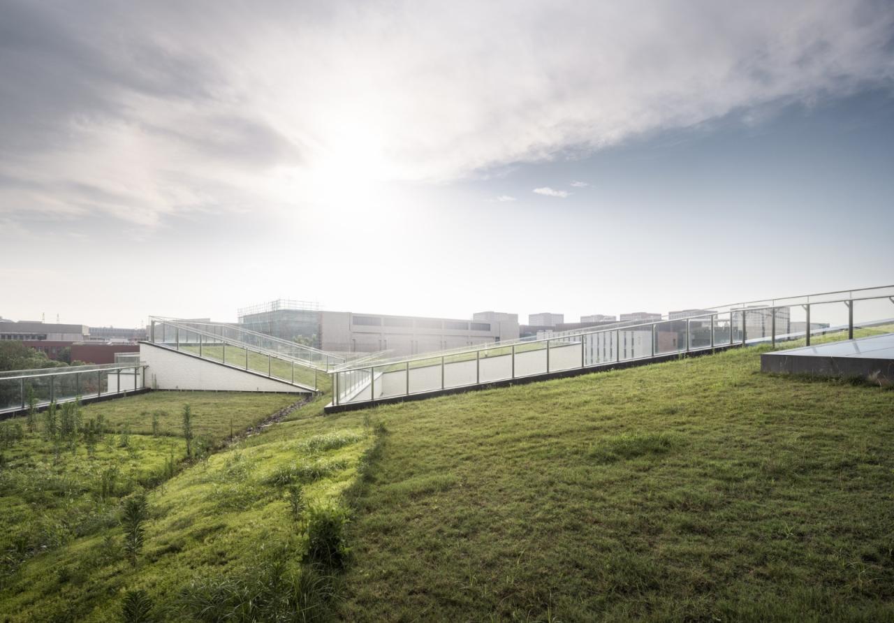 BIM建筑|南京大学仙林校区众创空间二期 / 南大建筑钟华颖工作室 BIM建筑|南京大学仙林校区众创空间二期 / 南大建筑钟华颖工作室