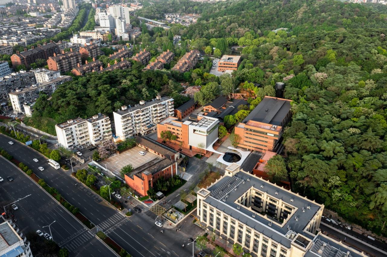 BIM建筑|南京战斗机械厂改造更新 / 米思建筑 BIM建筑|南京战斗机械厂改造更新 / 米思建筑