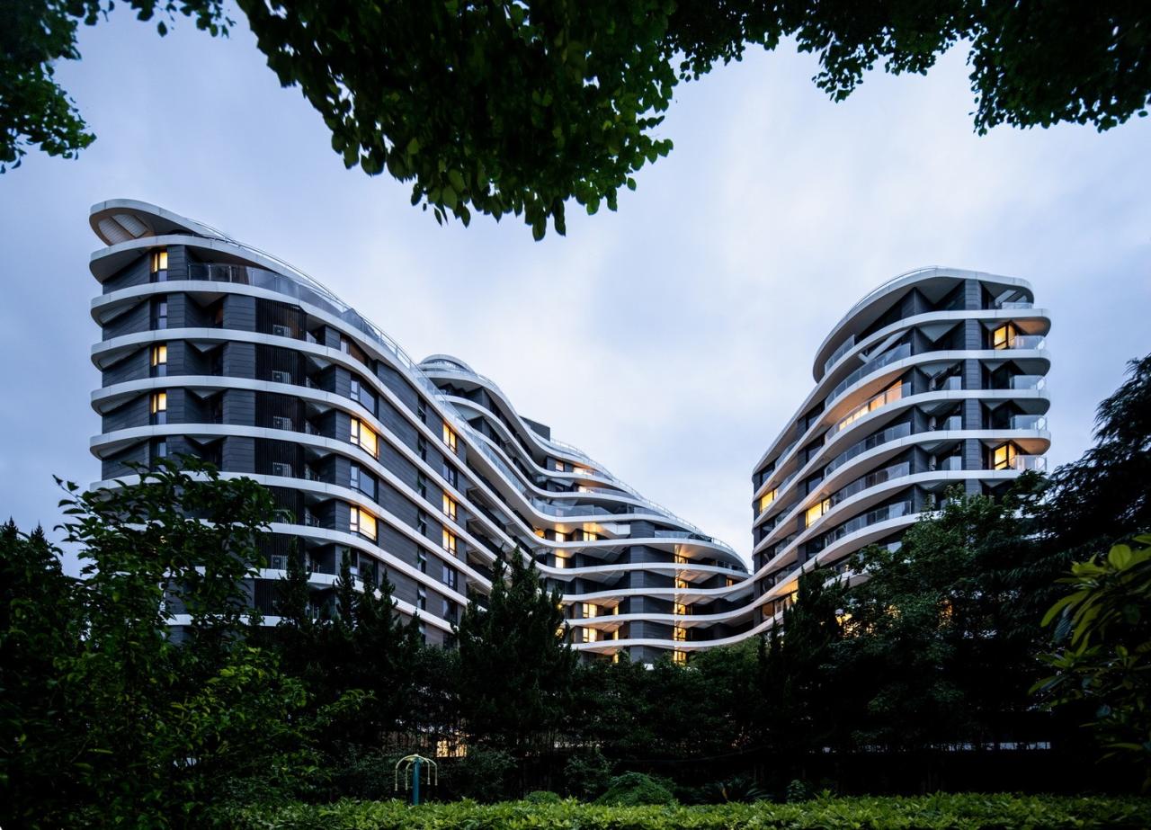 BIM建筑|上海浦东嘉华E18创新住宅 / EID Arch + 上海天华建筑设计 + Aedas BIM建筑|上海浦东嘉华E18创新住宅 / EID Arch + 上海天华建筑设计 + Aedas