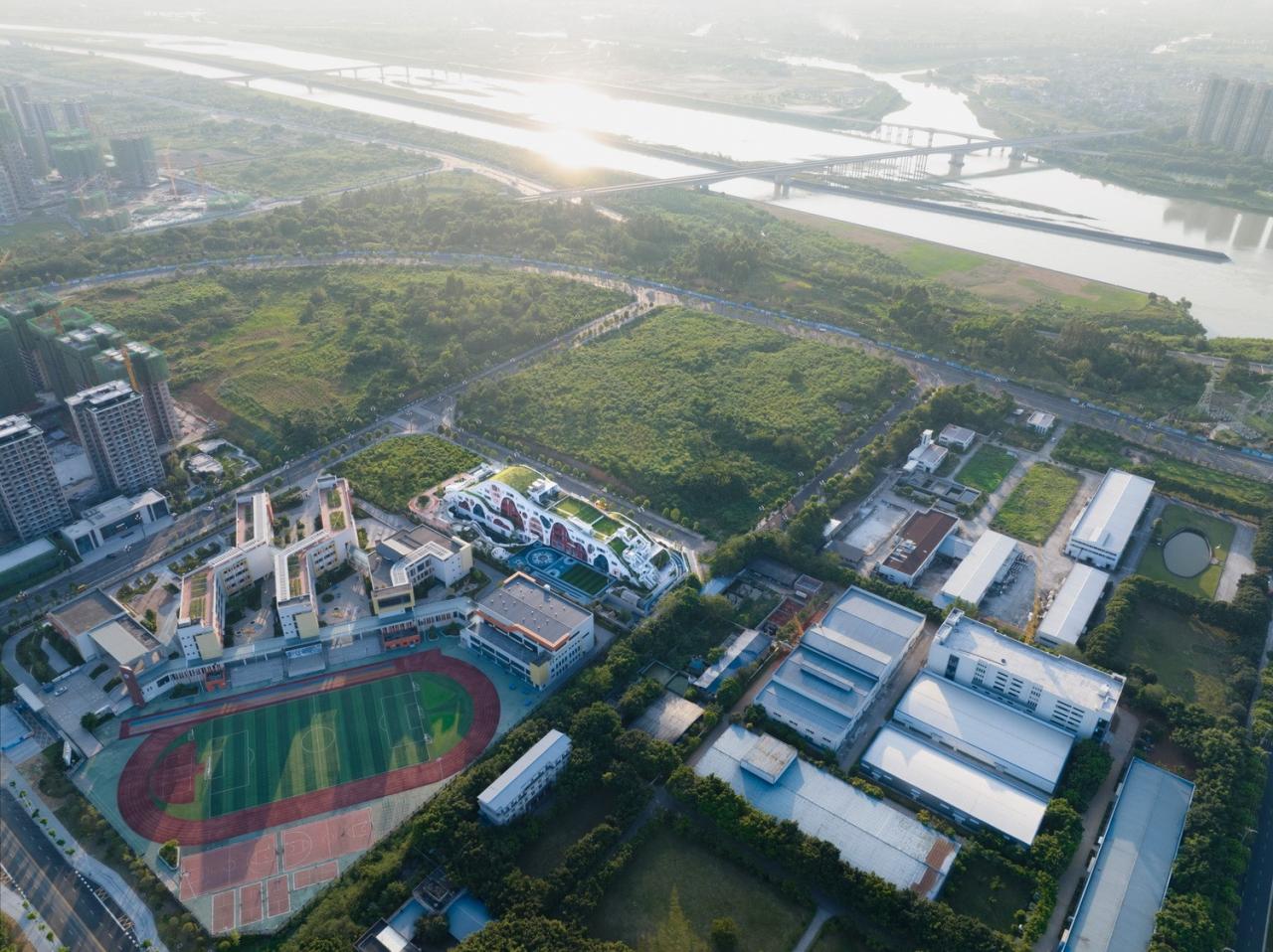 BIM建筑|中国最美幼儿园:大乐之野幼儿园,他们让幼儿园成为了最向往的地方/ 迪卡建筑设计中心 BIM建筑|中国最美幼儿园:大乐之野幼儿园,他们让幼儿园成为了最向往的地方/ 迪卡建筑设计中心