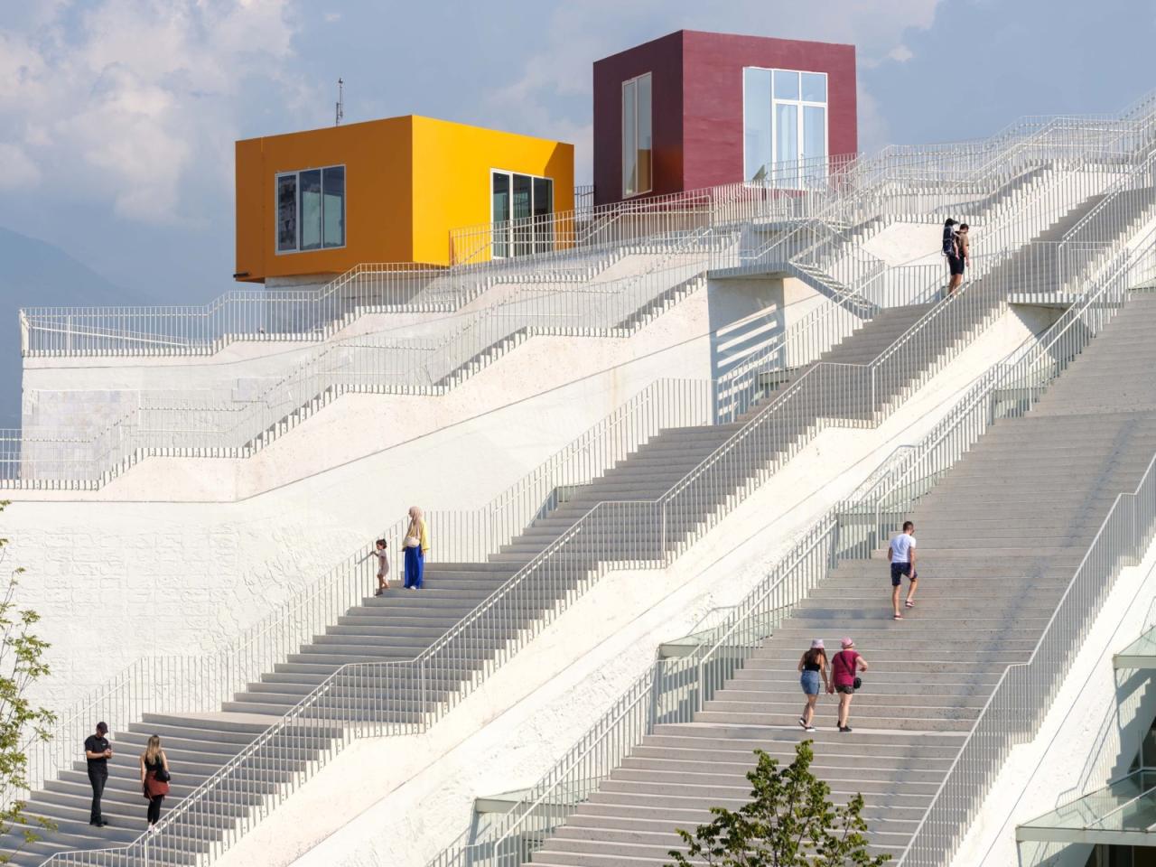 BIM建筑|地拉那金字塔 / MVRDV BIM建筑|地拉那金字塔 / MVRDV