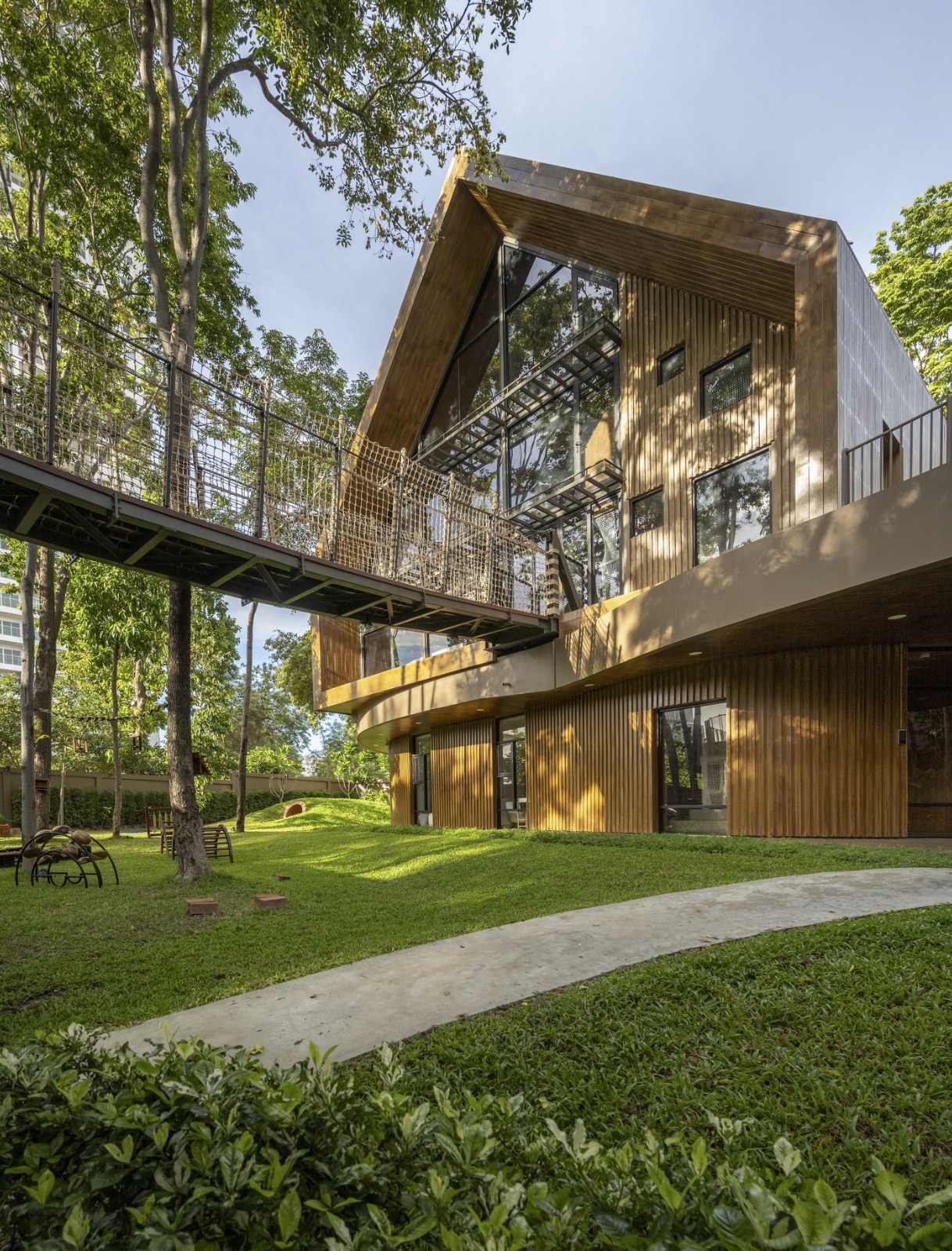 BIM建筑|Lovell 国际学校 / Plan Architect BIM建筑|Lovell 国际学校 / Plan Architect