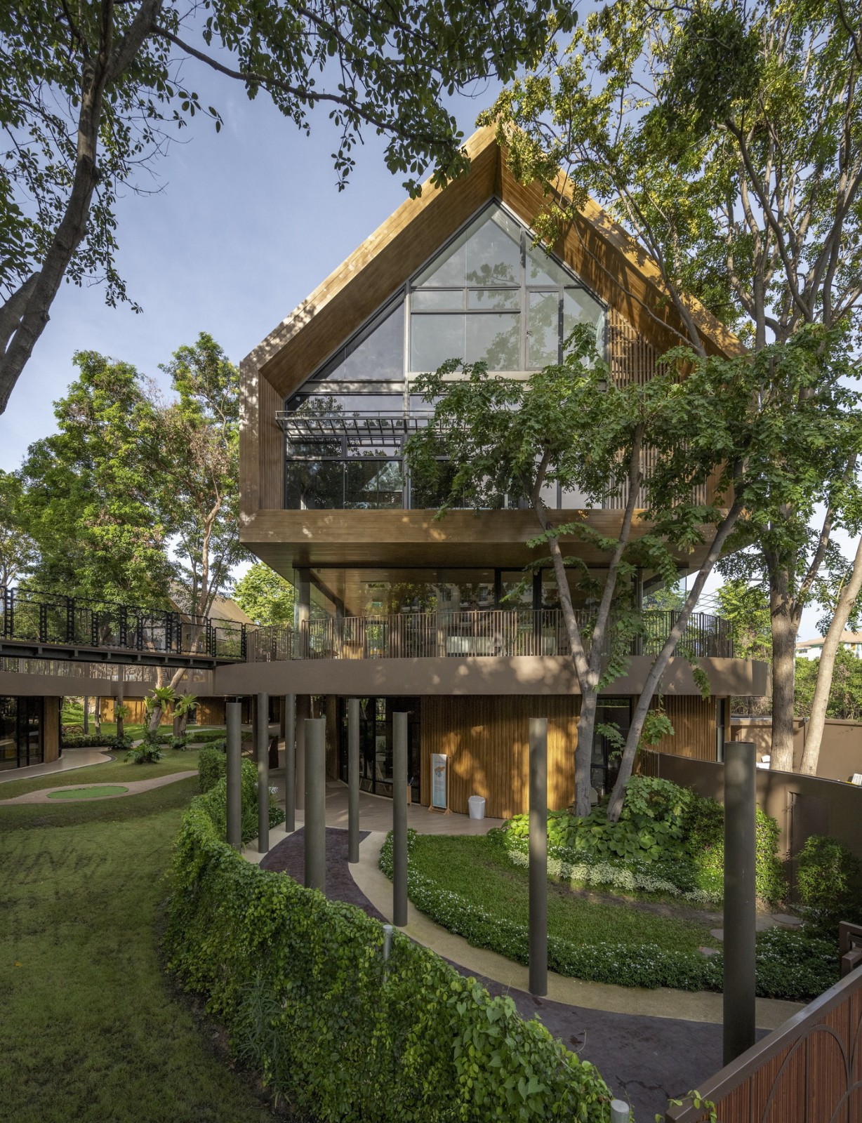BIM建筑|Lovell 国际学校 / Plan Architect BIM建筑|Lovell 国际学校 / Plan Architect