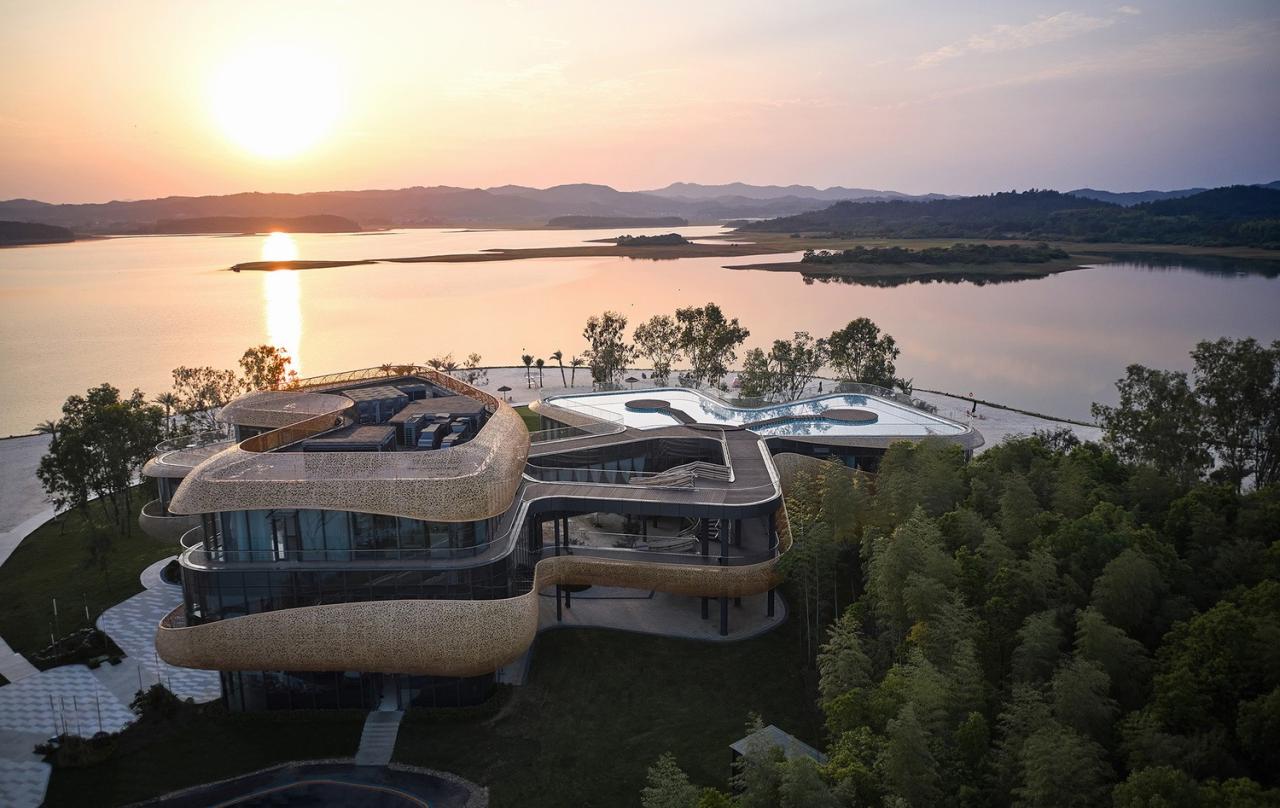 BIM建筑|白鹤湖游客中心 / 建识设计 BIM建筑|白鹤湖游客中心 / 建识设计