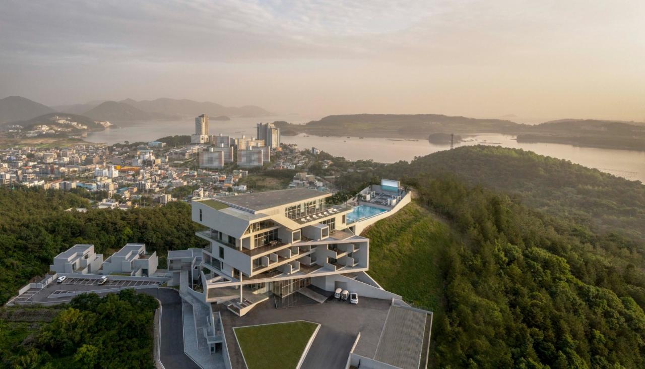 BIM建筑|港口堡垒 / IDMM Architects BIM建筑|港口堡垒 / IDMM Architects