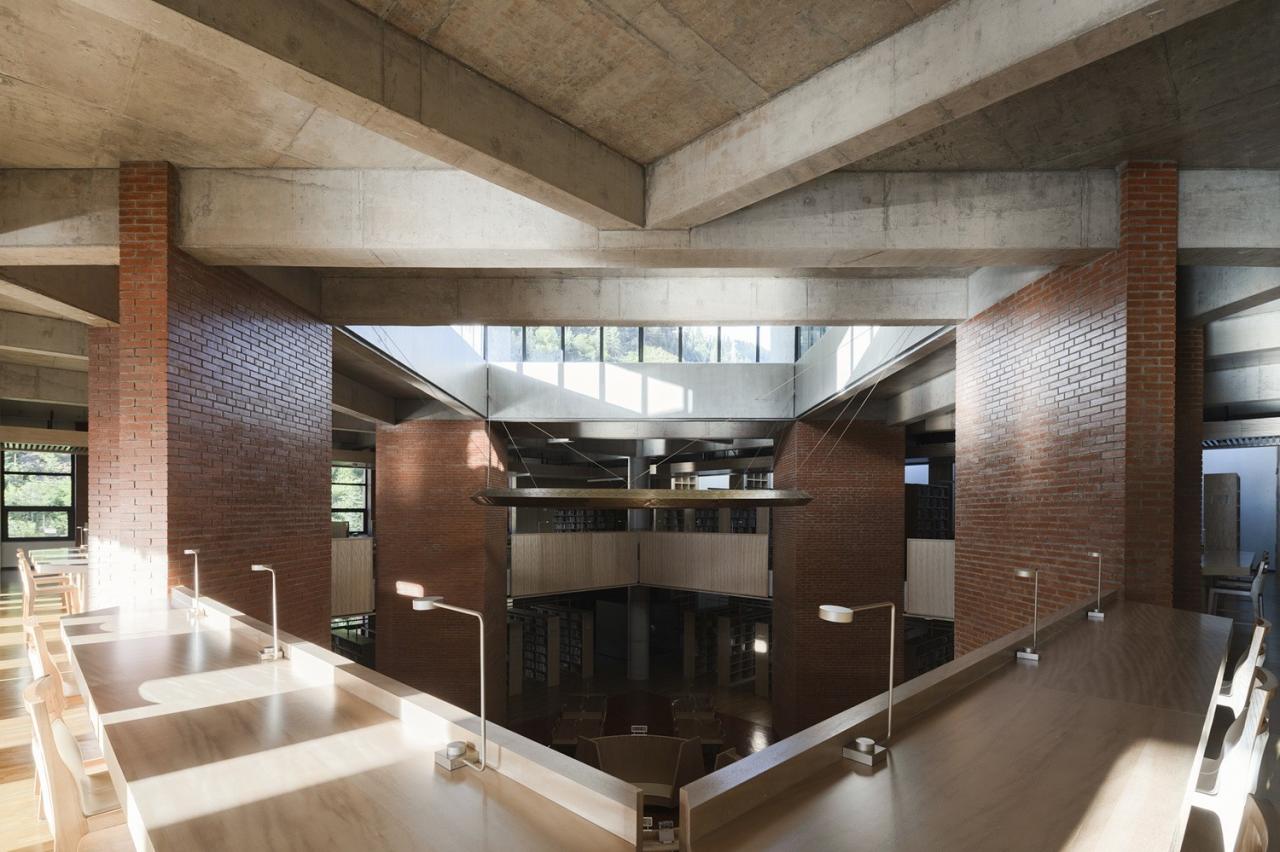 BIM建筑|德巴图书馆 / 荣朝晖工作室 BIM建筑|德巴图书馆 / 荣朝晖工作室