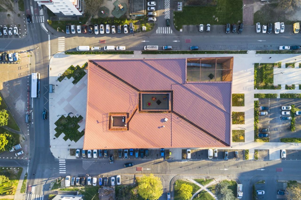 BIM建筑|Sainte-Geneviève- des-Bois 媒体图书馆 / archi5 + Calmm architecture BIM建筑|Sainte-Geneviève- des-Bois 媒体图书馆 / archi5 + Calmm architecture