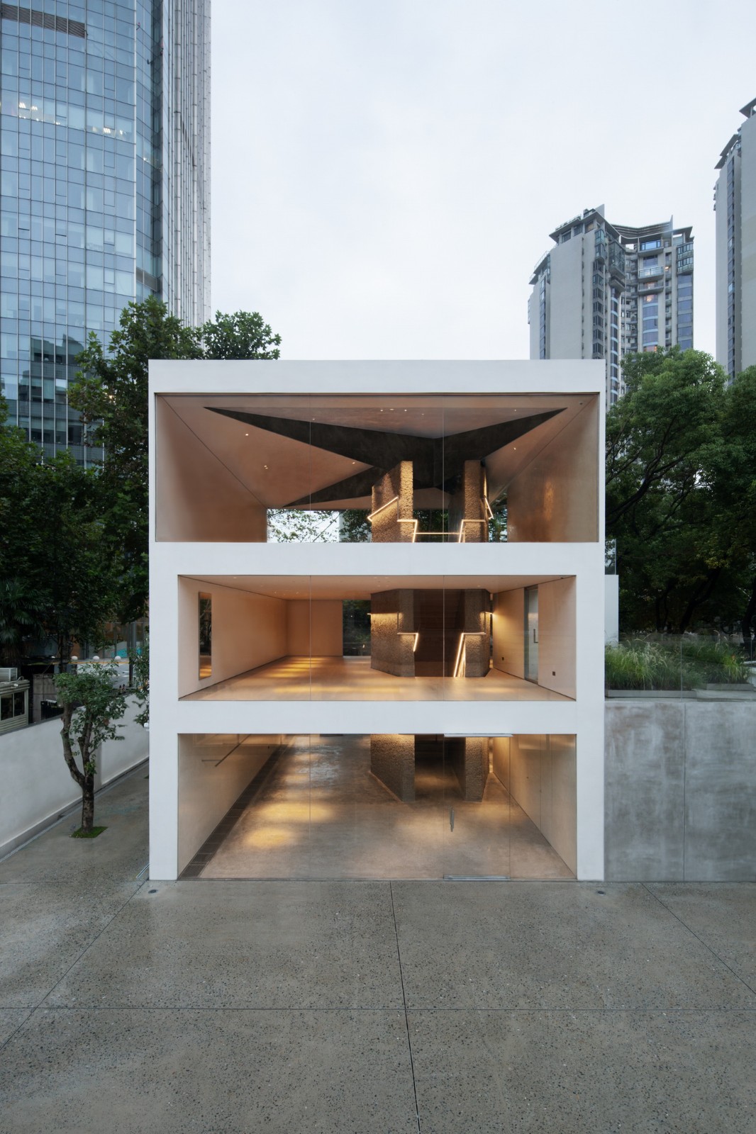 BIM建筑|上海长乐路 YEARLY PLAN / dongqi 栋栖设计 BIM建筑|上海长乐路 YEARLY PLAN / dongqi 栋栖设计