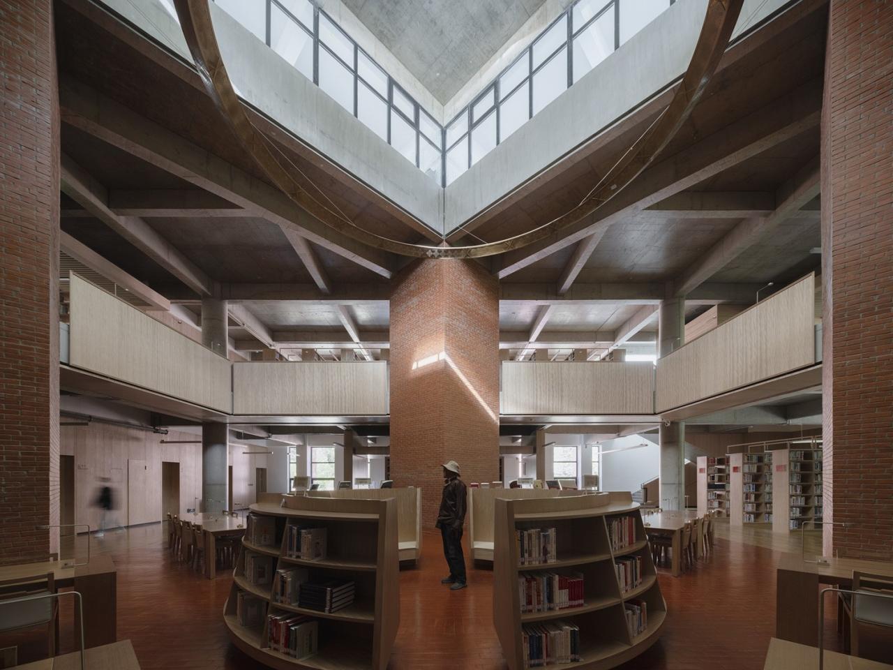 BIM建筑|德巴图书馆 / 荣朝晖工作室 BIM建筑|德巴图书馆 / 荣朝晖工作室