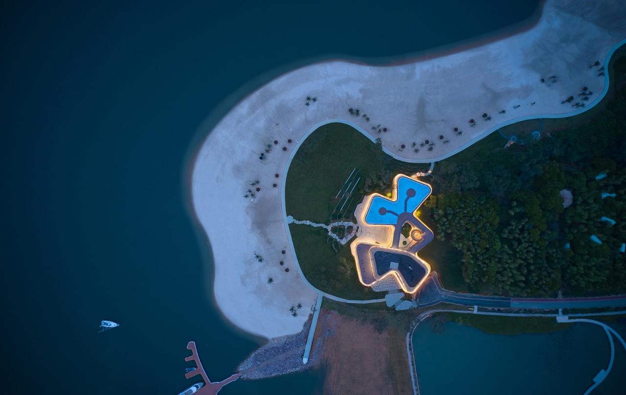 BIM建筑|白鹤湖游客中心 / 建识设计 BIM建筑|白鹤湖游客中心 / 建识设计