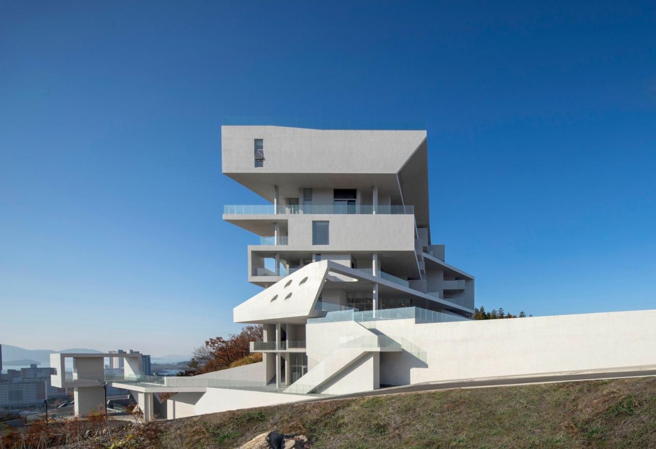 BIM建筑|港口堡垒 / IDMM Architects BIM建筑|港口堡垒 / IDMM Architects