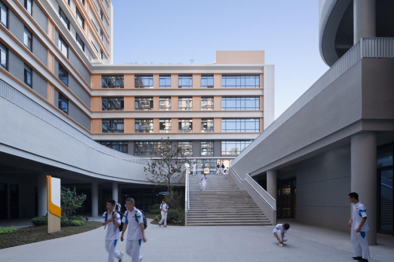 BIM建筑|西安高新第一中学(高中部)改扩建 / 中国建筑西北设计研究院 屈培青工作室 BIM建筑|西安高新第一中学(高中部)改扩建 / 中国建筑西北设计研究院 屈培青工作室