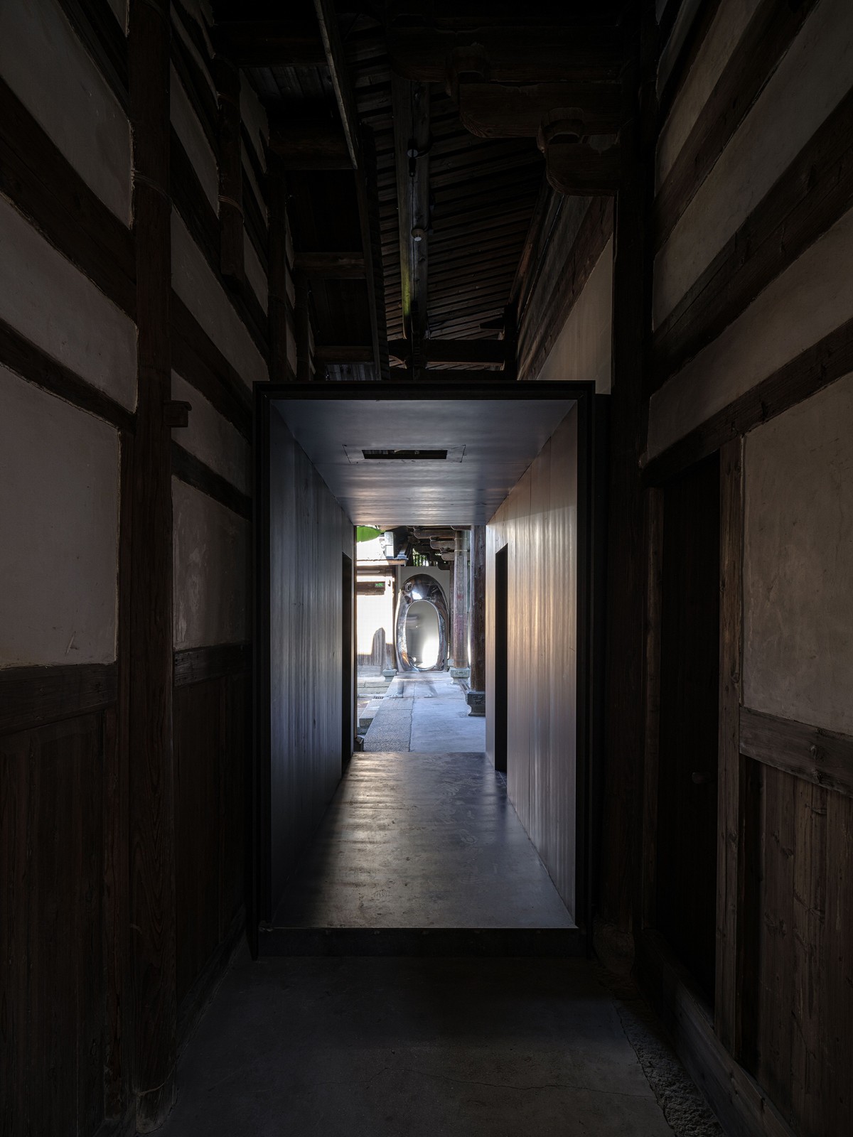 BIM建筑|十三厝当代艺术馆 / 黄锋设计 BIM建筑|十三厝当代艺术馆 / 黄锋设计