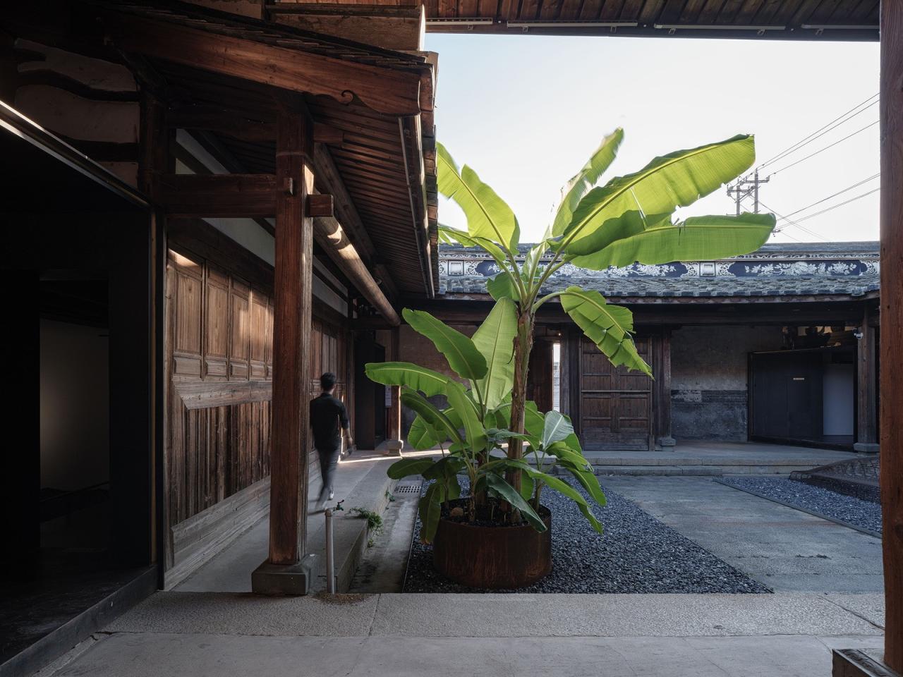 BIM建筑|十三厝当代艺术馆 / 黄锋设计 BIM建筑|十三厝当代艺术馆 / 黄锋设计