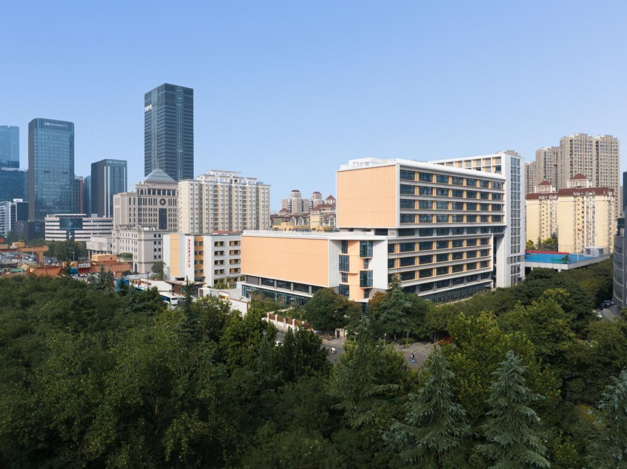 BIM建筑|西安高新第一中学(高中部)改扩建 / 中国建筑西北设计研究院 屈培青工作室 BIM建筑|西安高新第一中学(高中部)改扩建 / 中国建筑西北设计研究院 屈培青工作室