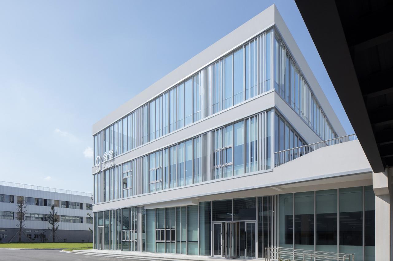BIM建筑|宁波市古林职业高级中学:少年的无限剧本 / ARCHIS(如是)建筑设计事务所 BIM建筑|宁波市古林职业高级中学:少年的无限剧本 / ARCHIS(如是)建筑设计事务所