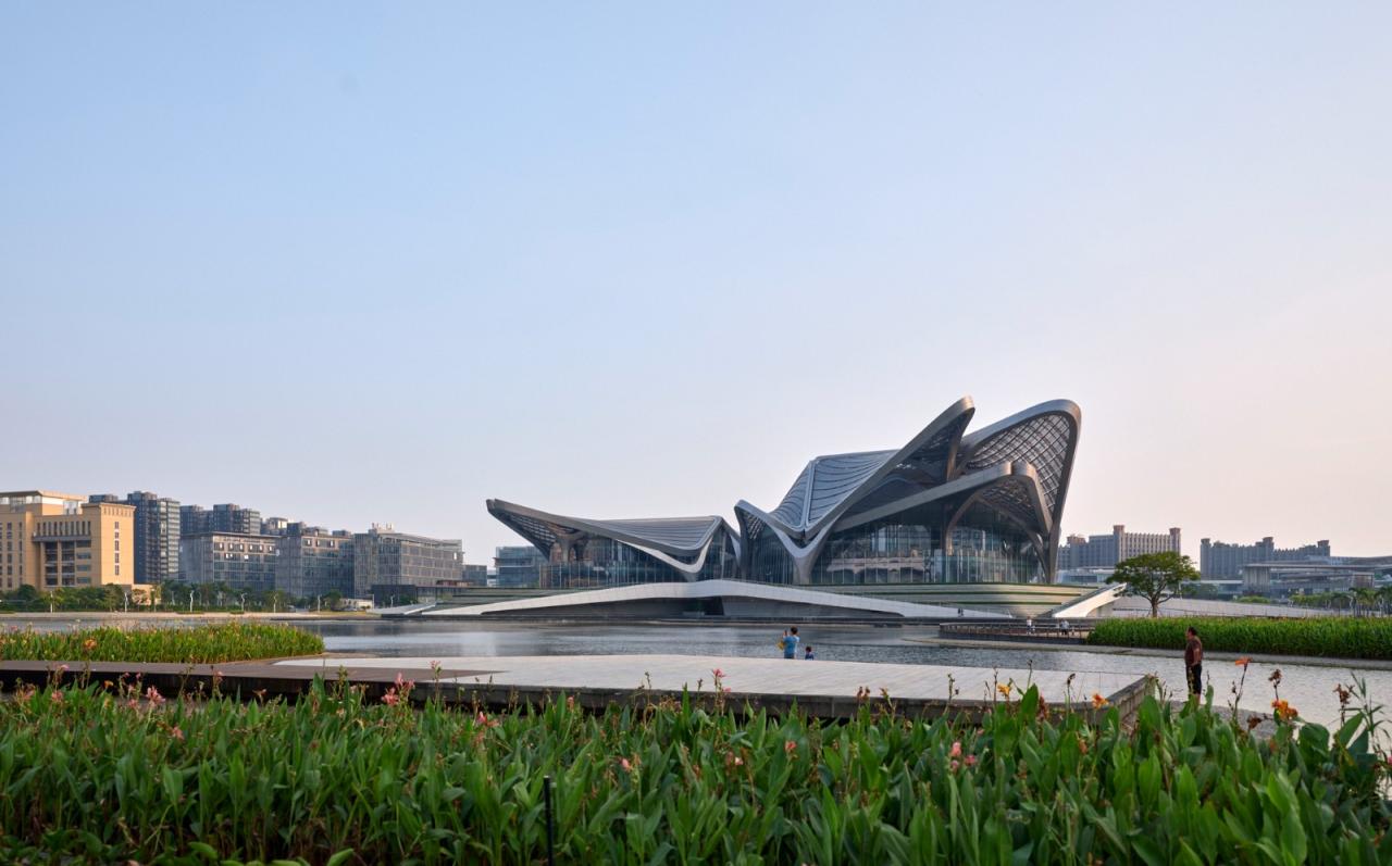 BIM建筑|珠海金湾市民艺术中心 / 扎哈·哈迪德建筑事务所 BIM建筑|珠海金湾市民艺术中心 / 扎哈·哈迪德建筑事务所