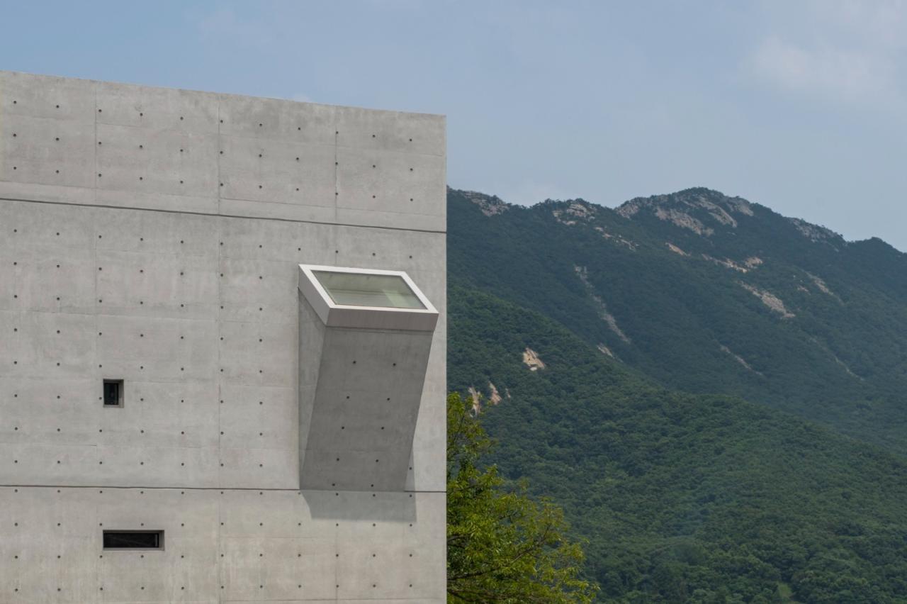 BIM建筑|冥想小教堂 / Lee Eunseok + ATELIER KOMA BIM建筑|冥想小教堂 / Lee Eunseok + ATELIER KOMA