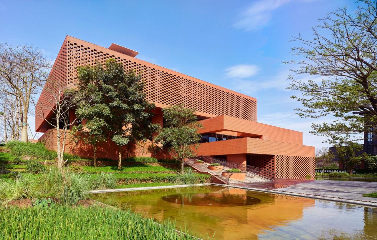 BIM建筑|海南生态智慧新城数字市政厅 / 清华大学建筑设计研究院 素朴建筑工作室 BIM建筑|海南生态智慧新城数字市政厅 / 清华大学建筑设计研究院 素朴建筑工作室